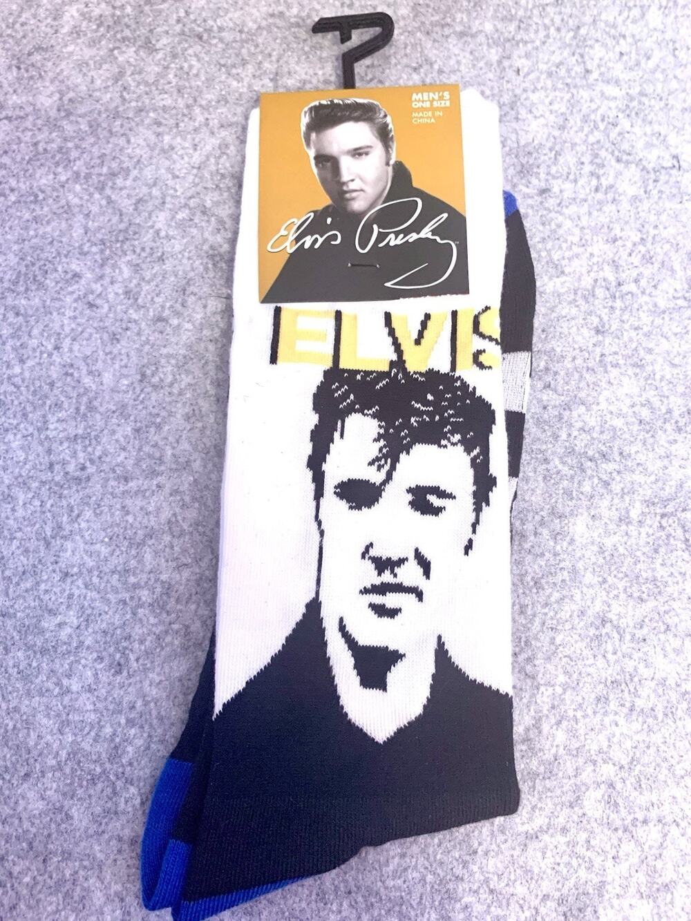 Elvis Presley Crew Socks One Size 7-12, Elvis Portrait, Official Merchandise